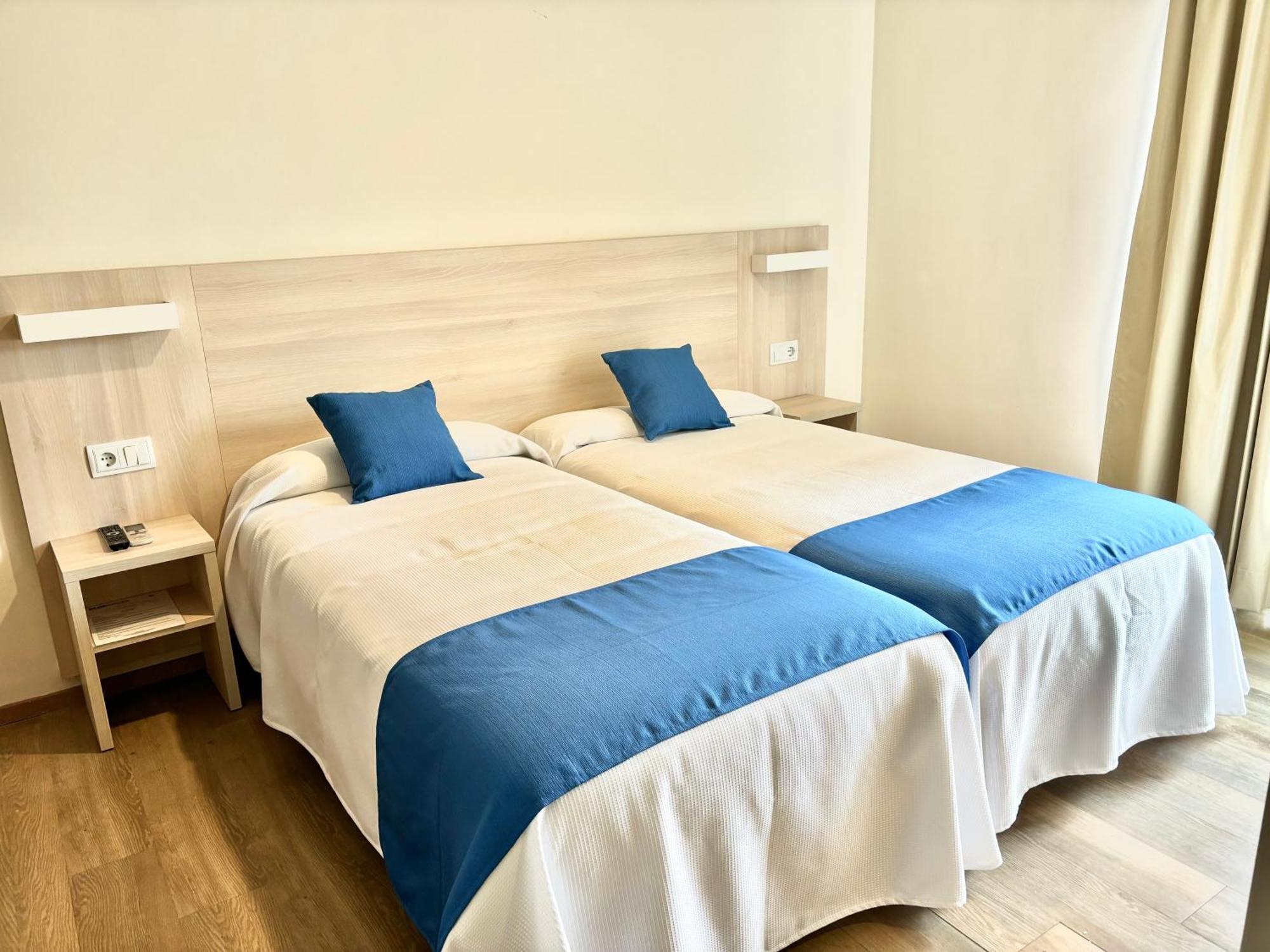 Bluewater Hotel Colonia de Sant Jordi Exterior foto